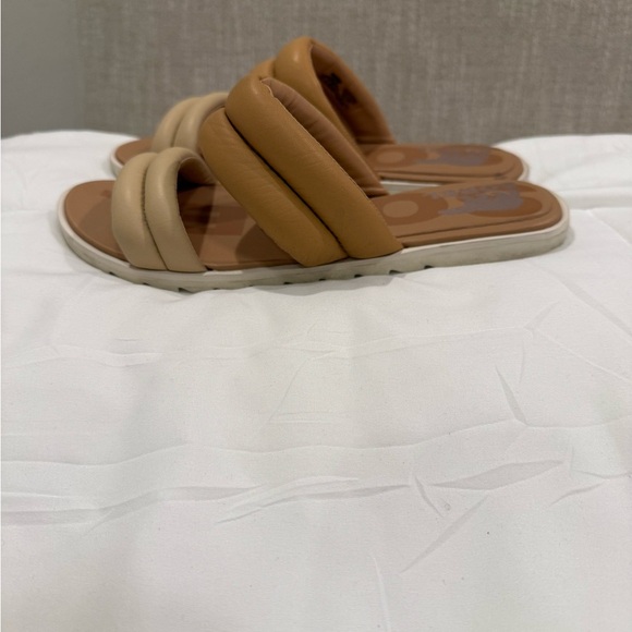 Sorel Sorel Ella II Puff Slides Women's Stylish Tan and Cream Women's Size 7.5 - Picture 1 of 5